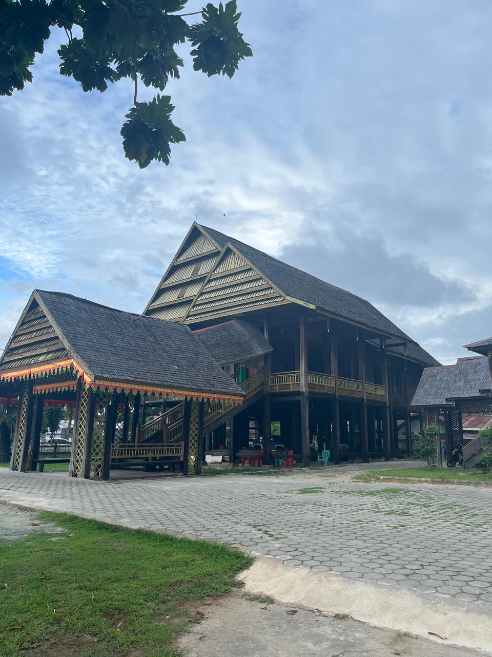 Istana Datu Luwu